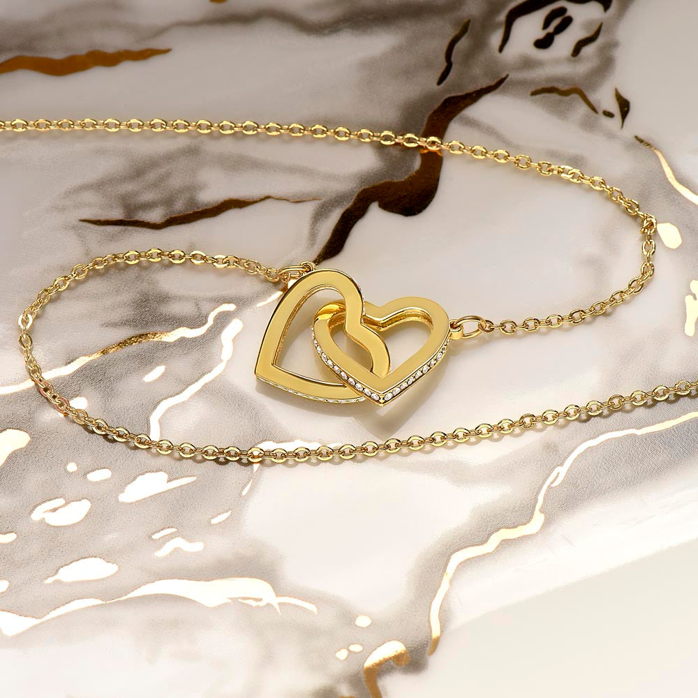 NEW MOM EST 2024 INTERLOCKING HEARTS NECKLACE
