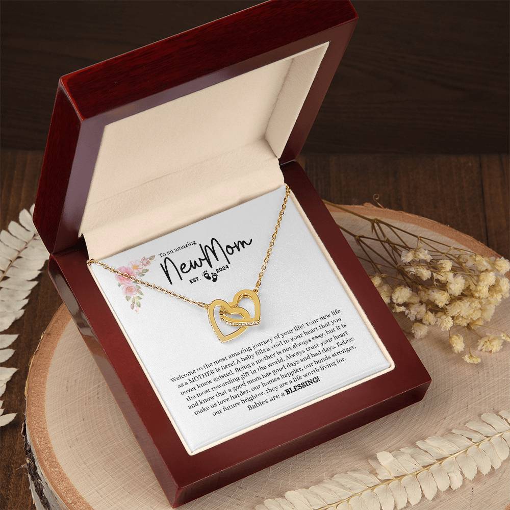 NEW MOM EST 2024 INTERLOCKING HEARTS NECKLACE